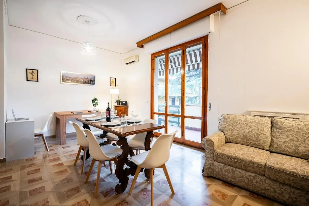 Near Airport 6 Guests - Big Elegant Apartment Florence Italy