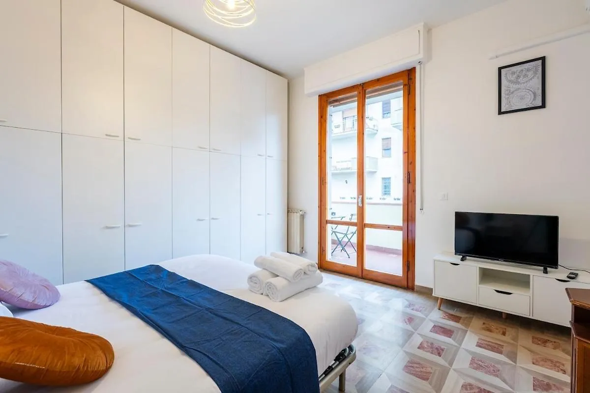 Near Airport 6 Guests - Big Elegant Apartment Florence