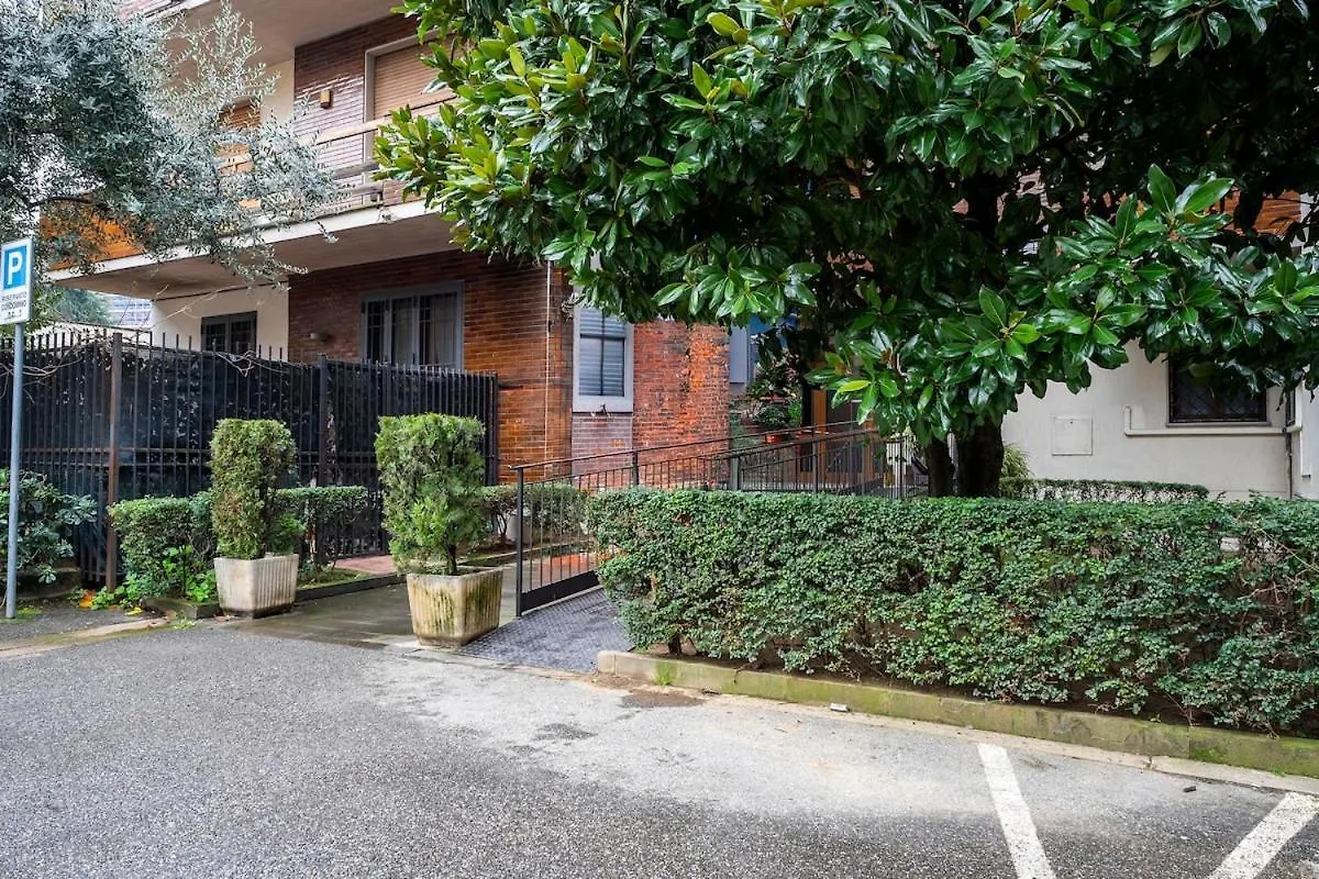 Near Airport 6 Guests - Big Elegant Apartment Florence